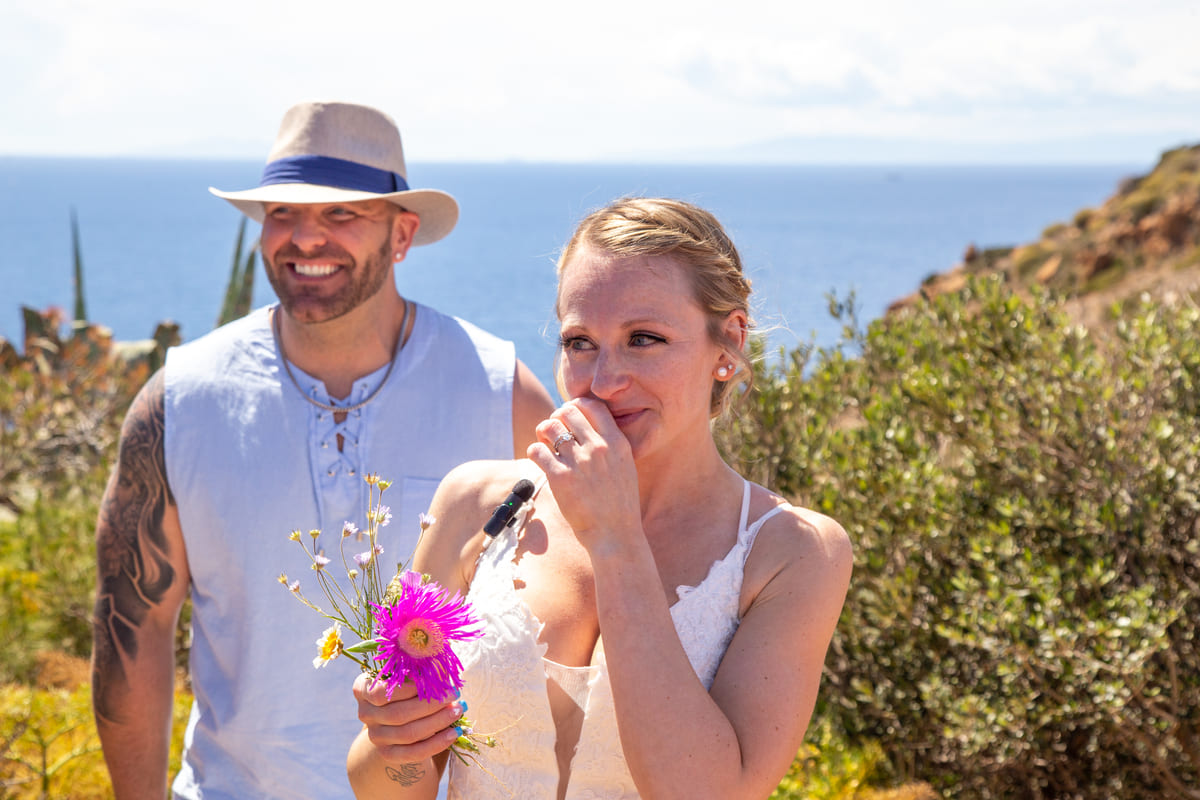 Nate & Emily - Σούνιο : Real Wedding by Destination Photographer Iakovos Strikis